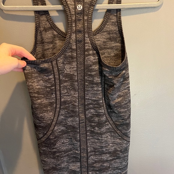 Lululemon swiftly tech tank - Picture 3 of 4